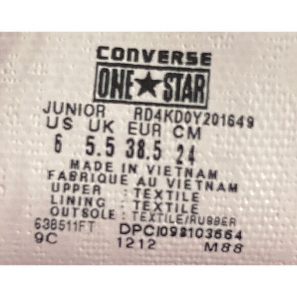 Converse One Star Junior Size 6 white Slip-On Multicolor Grommets  Sneakers - Picture 8 of 8